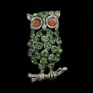 VINTAGE Crystal Owl Brooch